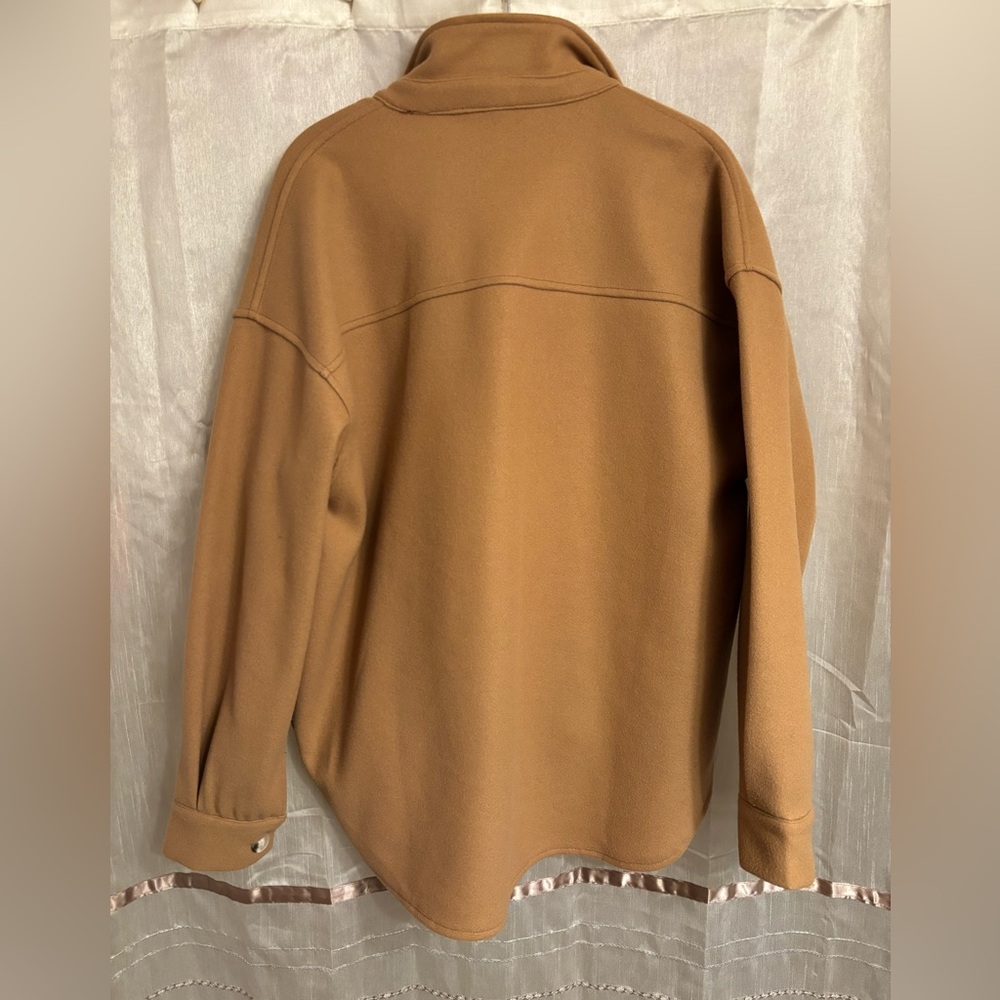 Shacket - Picture 2 of 2